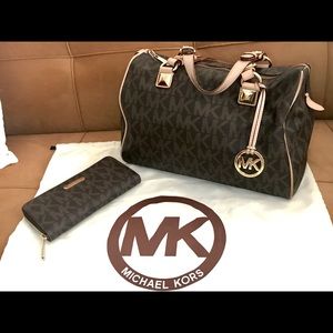 Bundle Deal: Michael Kors Speedy Bag & Wal…
